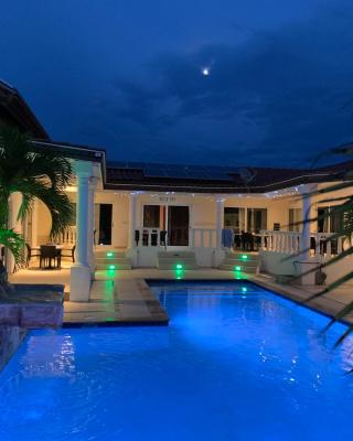 aruba villa rentals with chef