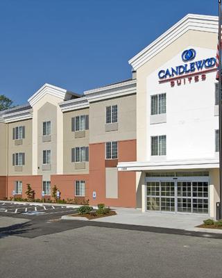 Candlewood Suites Burlington by IHG