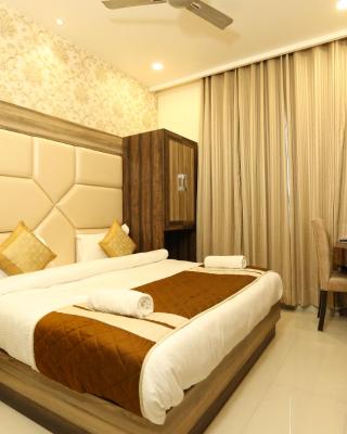 Hotel Malhotra inn 50 Meter from Golden Temple