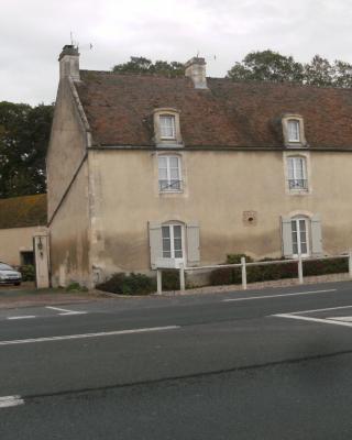 grange dans ancien corps de ferme