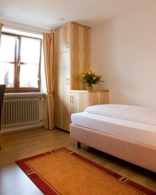 Boardinghouse Wadenspanner