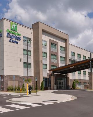 Holiday Inn Express & Suites Charlotte - Ballantyne, an IHG Hotel