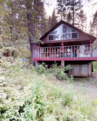 The Creekside Cabin