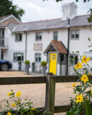 Cottage Lodge Hotel