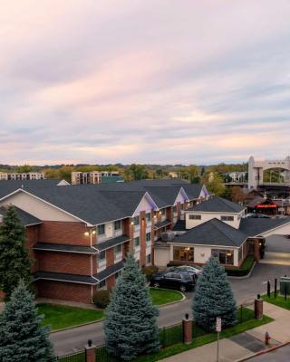 Best Western PLUS Franklin Square Inn