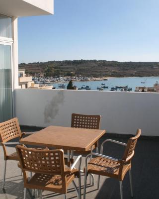 Harbour Lodge