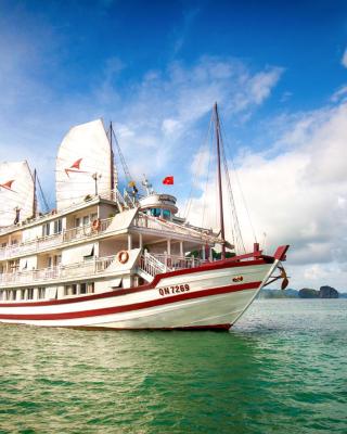 Signature Royal Halong Cruise