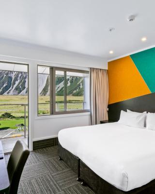 Mt Cook Lodge and Motels
