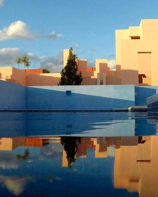 La Muralla Roja