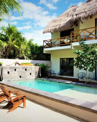 Hotel Boutique La Puerta Azul Beachfront - Adults Only