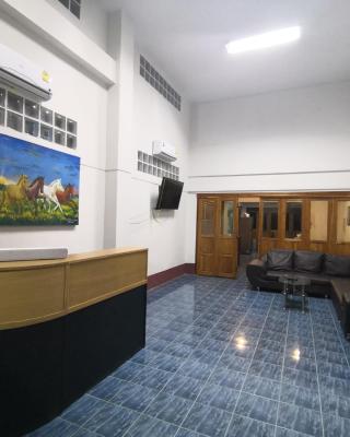 บ้านพรศรี Homestay