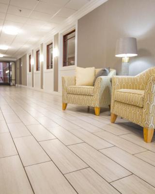 Holiday Inn Bloomington Airport South-Mall Area by IHG