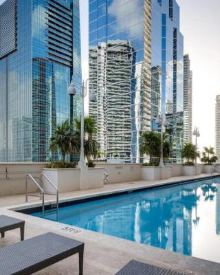 The Stay At Brickell Club