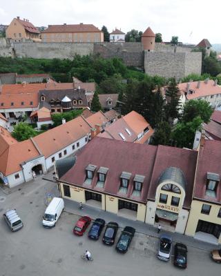 Hotel Minaret&Étterem