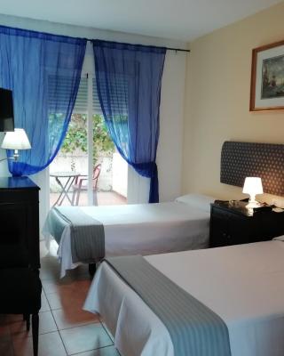 Hostal Alhaja Playa