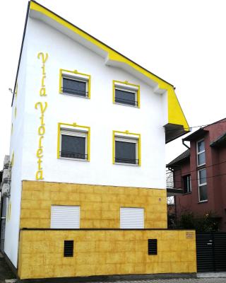 Vila Violeta
