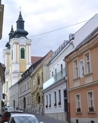 Centrál Vendégház Székesfehérvár