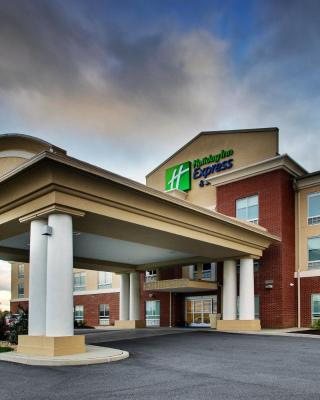 Holiday Inn Express & Suites Lancaster East - Strasburg, an IHG Hotel