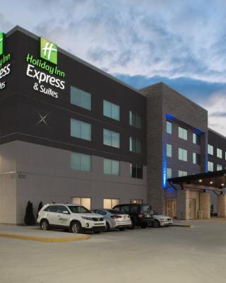 Holiday Inn Express & Suites Kingdom City, an IHG Hotel