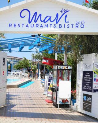 Mavi Restaurant & Bistro