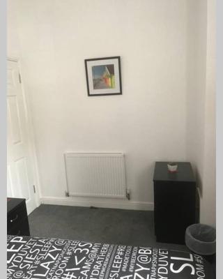 Blyth Town Centre 2 Bed Comfortable Apartment