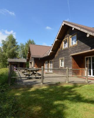 Chalet in Ovifat near Ski Slopes