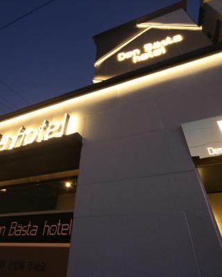 Den Basta Hotel