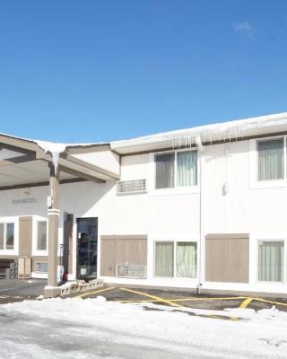 Faribault Hometown Inn & Suites