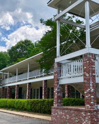 The Lodge at The Bluffs