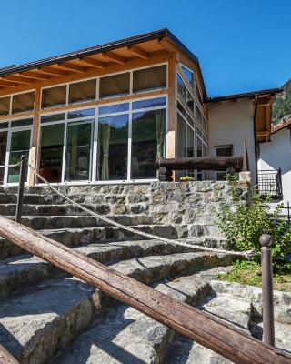 Hostel - Bormio - Livigno - Santa Caterina - Stelvio