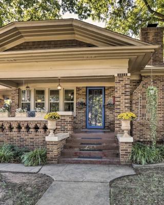 Ornate Cottage with Sunroom - Near MSU and Water Park!