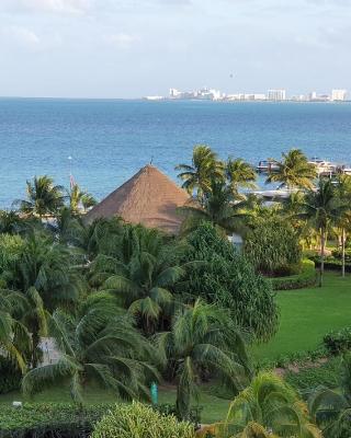 Cancun Amara