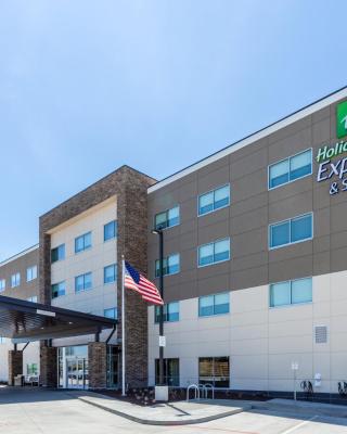 Holiday Inn Express & Suites - Springfield North, an IHG Hotel