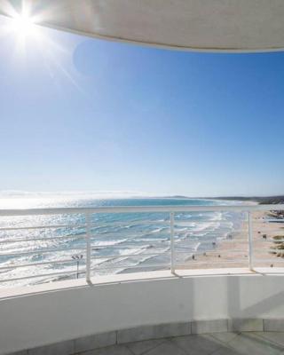 Oceanfront Panoramic Beach View