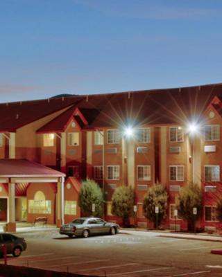 Western Skies Inn & Suites