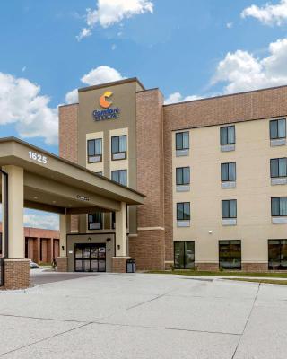 Comfort Inn & Suites West Des Moines