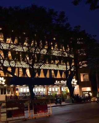 Le Oak Inn
