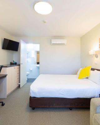 ibis Styles Canberra Tall Trees