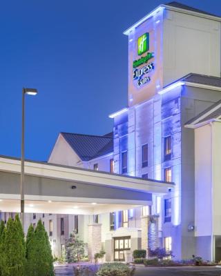 Holiday Inn Express Hotel & Suites Louisville East, an IHG Hotel