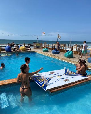The Point Mancora - Beach Party Hostel