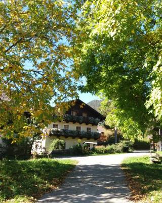 Köstlhof, Familie Hassler