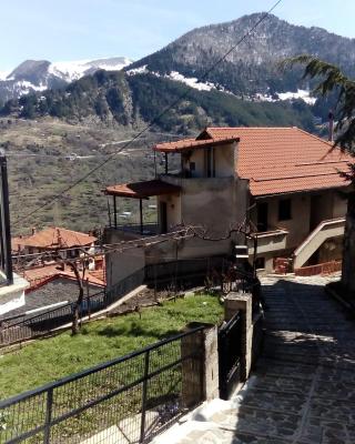 Balkone in Montagna (Μπαλκόνι στο Βουνό )