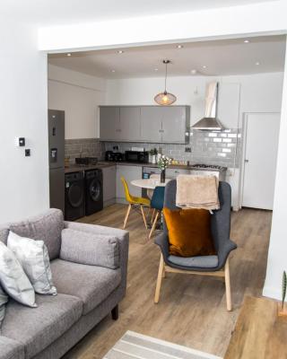 The Kensington House - Contemporary Accommodation in Nottingham