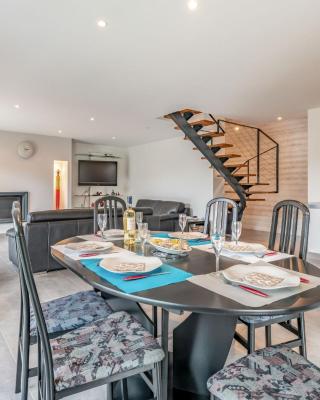 Holiday Home Maison Du Port De Pêche by Interhome