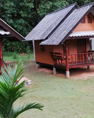 Mr Bao Homestay & Bungalows