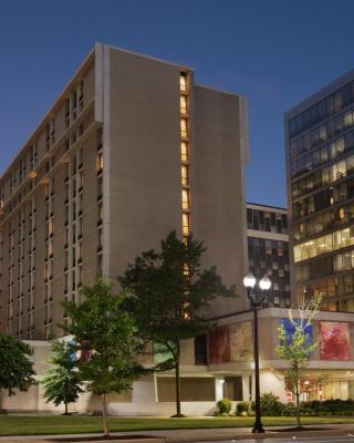 Crowne Plaza Crystal City-Washington, D.C., an IHG Hotel