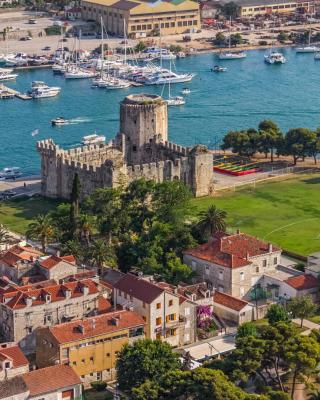 Rooms Mirjana - Centre of Trogir