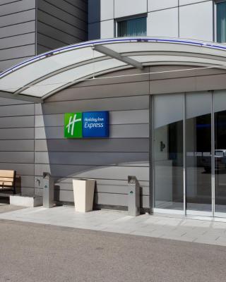 Holiday Inn Express Geneva Airport, an IHG Hotel