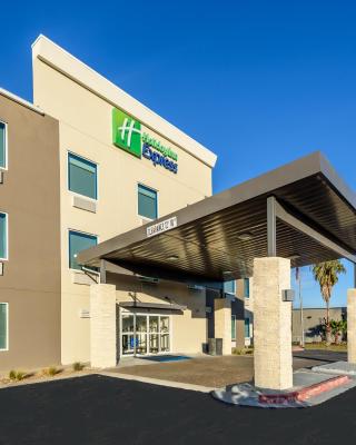 Holiday Inn Express Hotel and Suites Bastrop by IHG