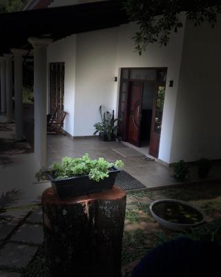 Kandyan Lounge
